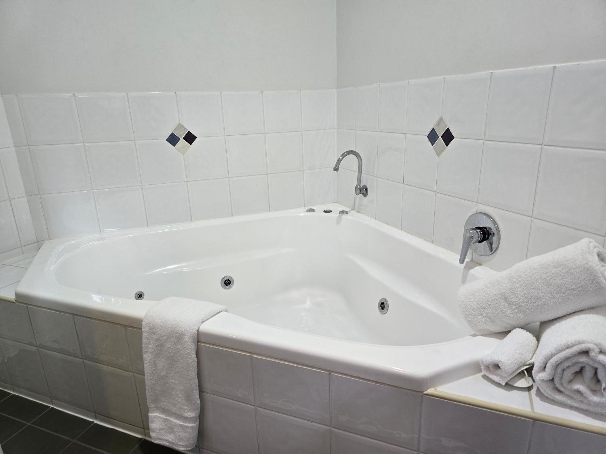 Ascot Lodge Motor Inn Kingaroy Zewnętrze zdjęcie