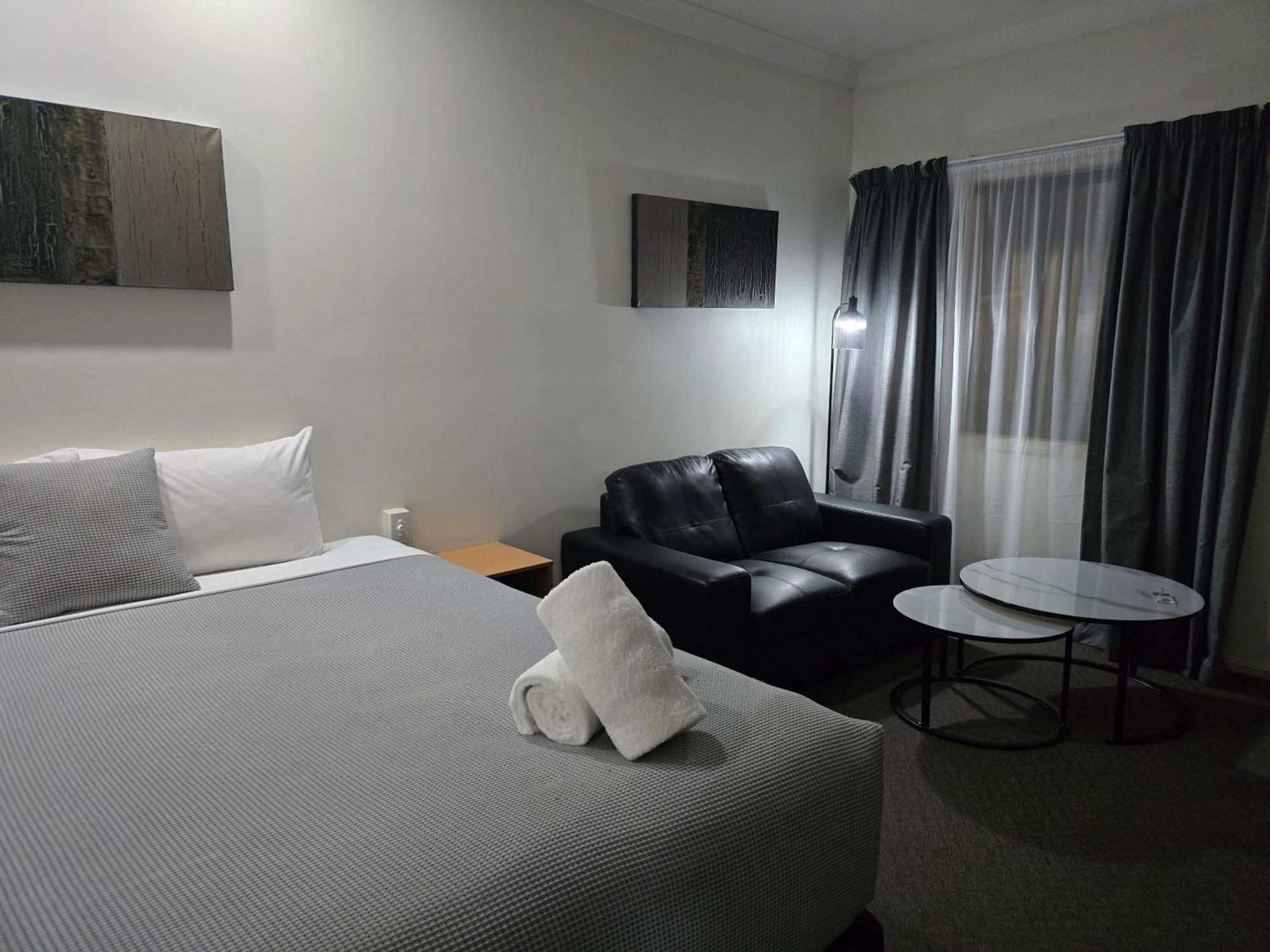 Ascot Lodge Motor Inn Kingaroy Zewnętrze zdjęcie