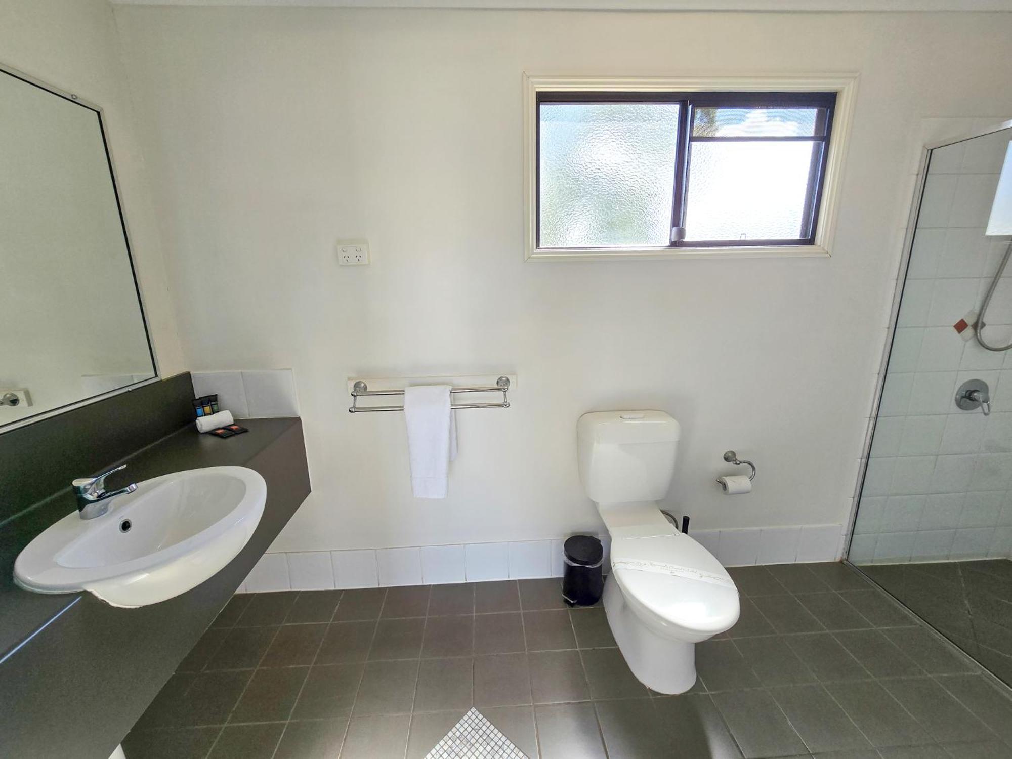 Ascot Lodge Motor Inn Kingaroy Zewnętrze zdjęcie