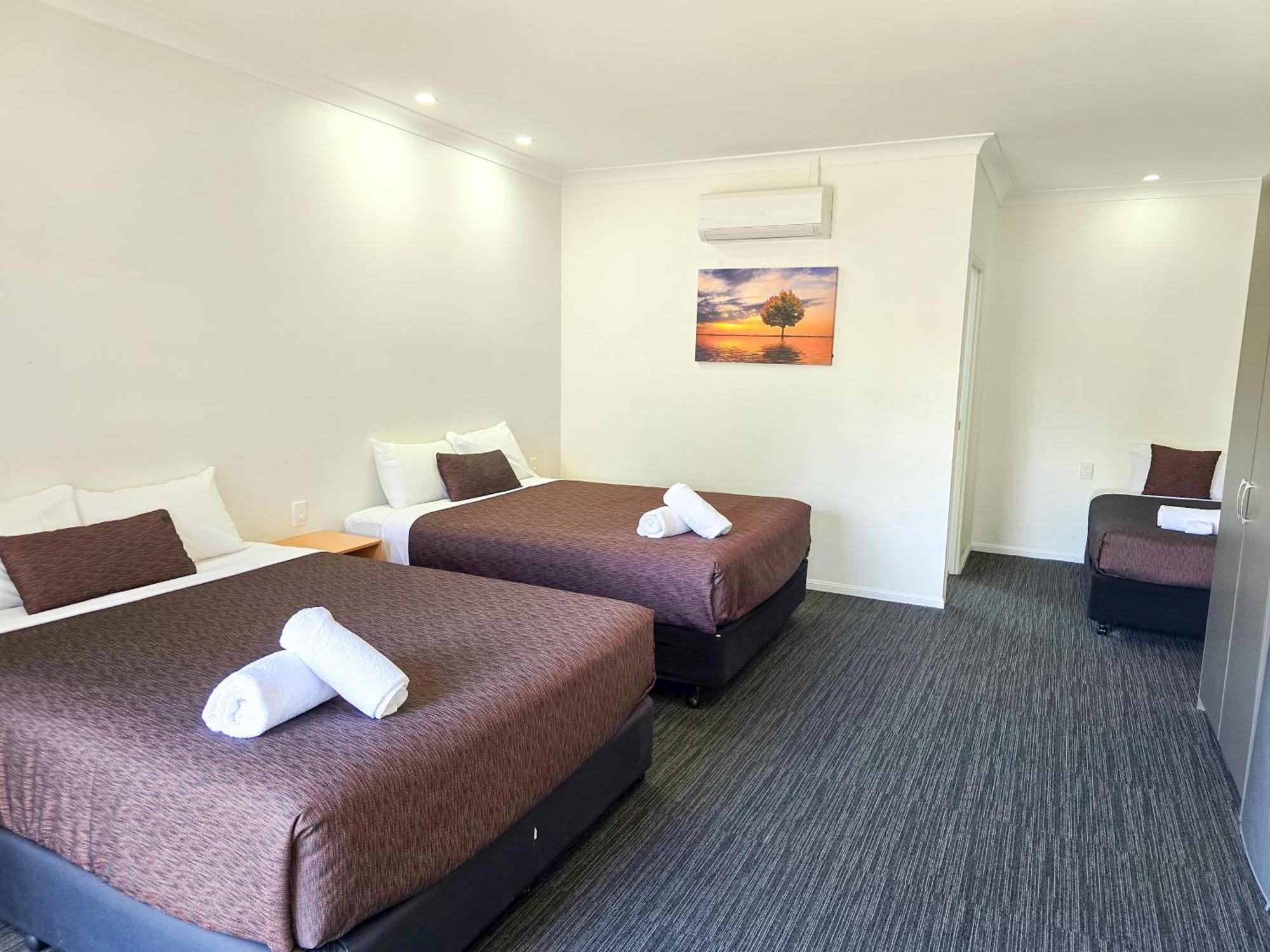 Ascot Lodge Motor Inn Kingaroy Zewnętrze zdjęcie